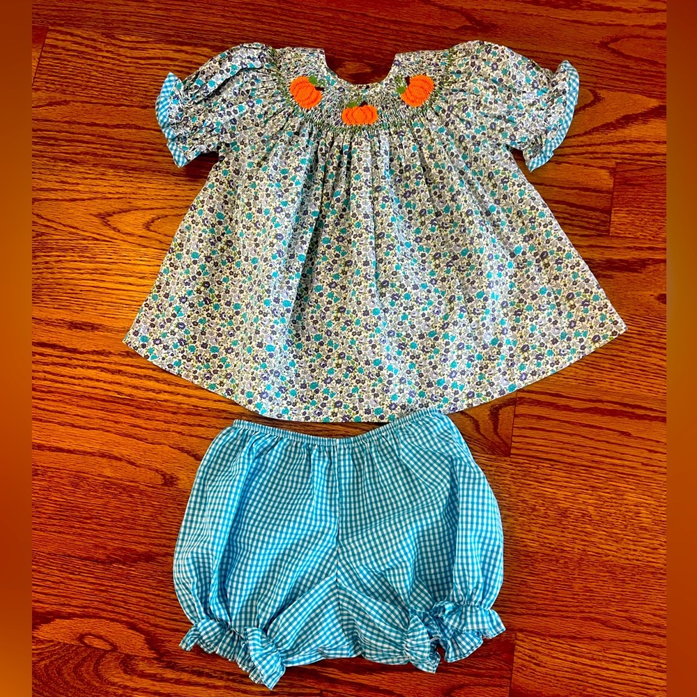 Southern Sunshine pumpkin smocked set, size 2